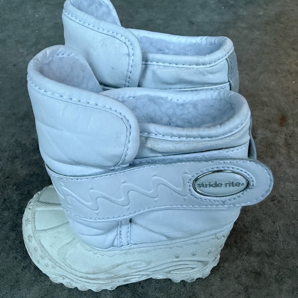 Stride Rite White Toddler Winter Boots
